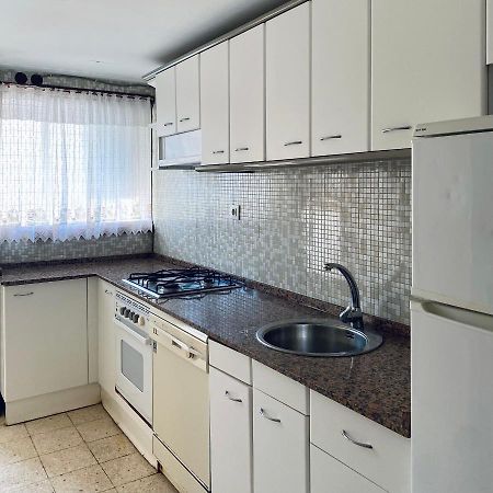 Apartamento En Салоу Екстериор снимка