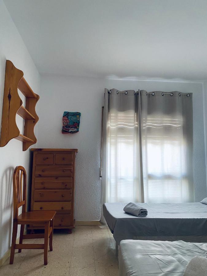 Apartamento En Салоу Екстериор снимка